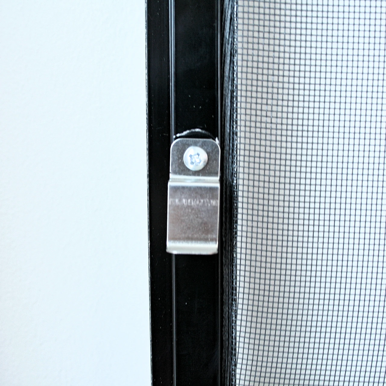 Tilt And Turn Window Screens – Measure Excludes Lip - Image 18